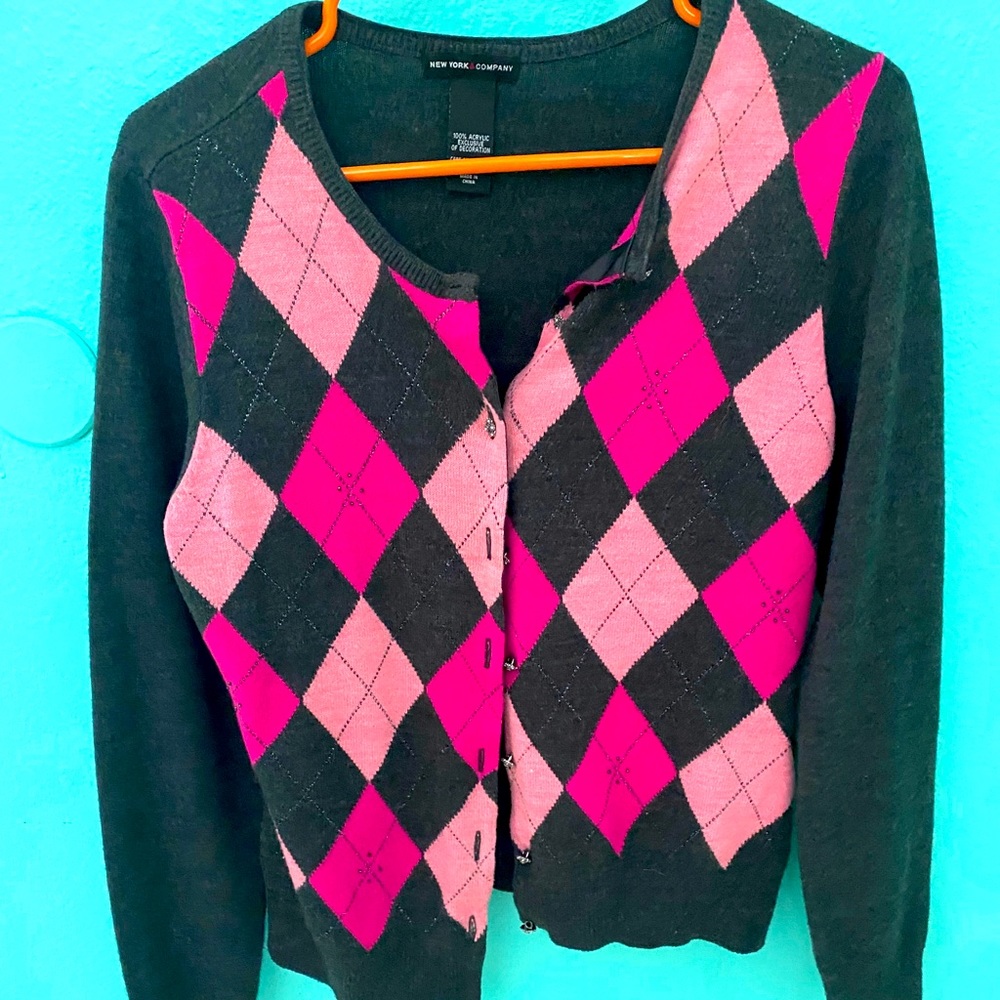 Stylish Pink Argyle Cardigan